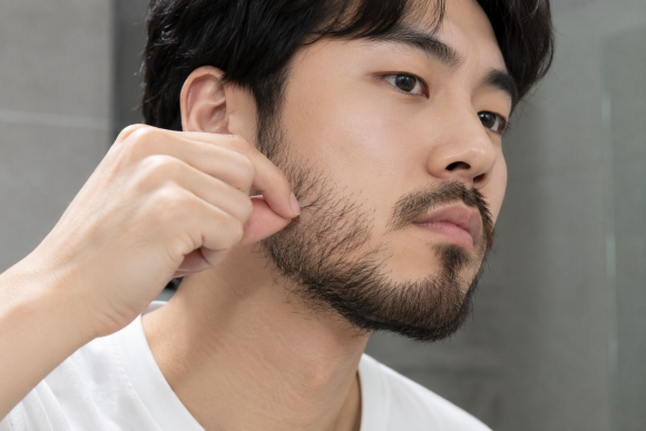 수염, 가슴털 등 체모도 모발이식에 사용할 수 있을까? 관련 이미지 1
