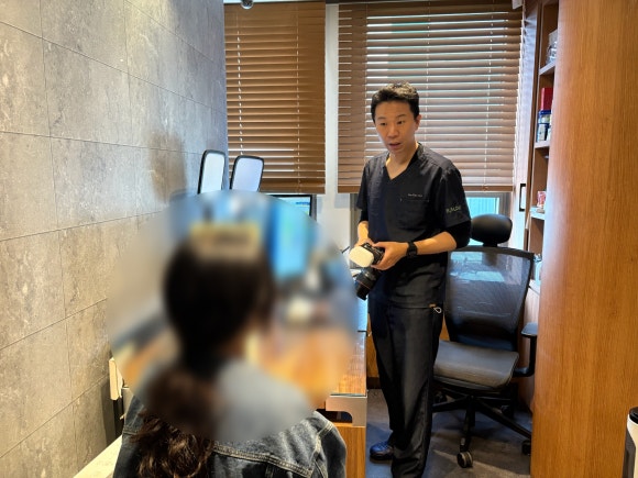The Day I Froze in Front of the Mirror — Could It Be Hair Loss Too? image 1