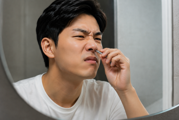 Is It Dangerous to Pluck Nose Hairs? Why You Shouldn’t Pluck Them image 3