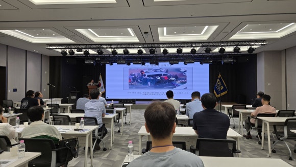 Collaboration Built Through Relationships, Communication Completed Through Choice - 2025 Korean Medical Association High-Level Medical Policy Program image 1