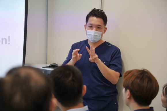 저는 은퇴를 안 하기로 했어요! 관련 이미지 4