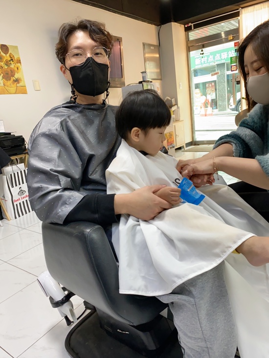 오원장의 육아일기 : 27개월아기 준수 ⭐️울지않고 이발성공🥰😘⭐️ 관련 이미지 4