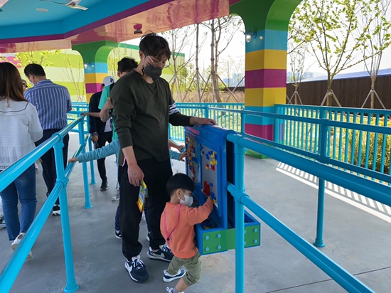4살 아기랑 개장 전 🎡레고랜드코리아 🎢🎠 주말방문~!  닭갈비까지 하루 꽉 채워서 놀다오기🚗🚙 관련 이미지 47
