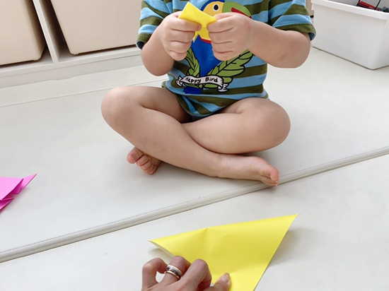 오원장의 육아일기 : 33개월아기 준수 엄마랑 우주선종이접기 아주쉬운종이접기🥰😘 관련 이미지 5