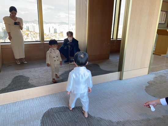 오원장의 육아일기 : 준수 두돌스냅촬영 / 신라호텔 라연룸  두돌 생일파티 관련 이미지 41