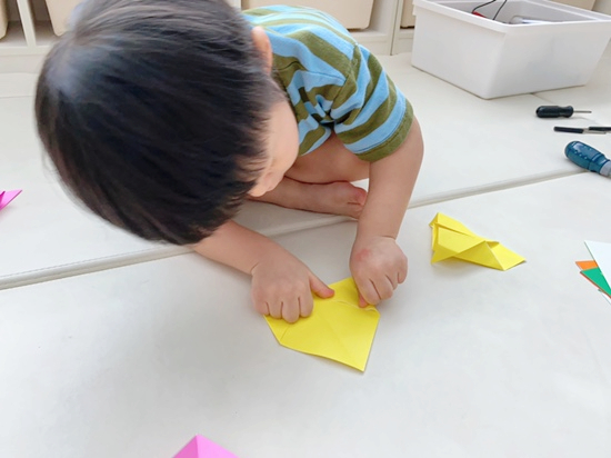 오원장의 육아일기 : 33개월아기 준수 엄마랑 우주선종이접기 아주쉬운종이접기🥰😘 관련 이미지 15