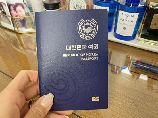 셀프여권사진으로 아기 ✈️여권만들기 관련 이미지 17