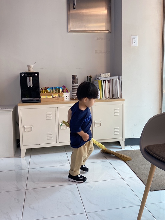 오원장의 육아일기: 22개월 아기 머리자르기😅😅 관련 이미지 10