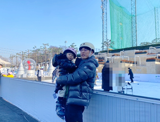 오원장의 육아일기: 반얀트리 아이스링크장 37개월아기 준수랑 첫 스케이트타기 ☃️⛸️ 관련 이미지 30