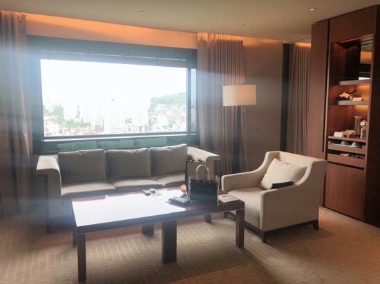 [서울 신라호텔]이그제큐티브라운지 어반아일랜드 결혼2주년기념 관련 이미지 1