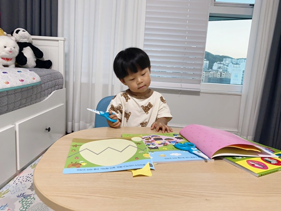 오원장의 육아일기: 22개월 아기 첫 가위놀이 관련 이미지 14
