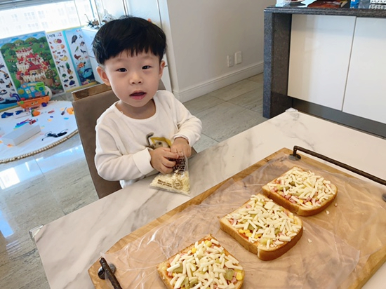 오원장의 육아일기: 주말 준수랑 피자🍕만들기😍 관련 이미지 10