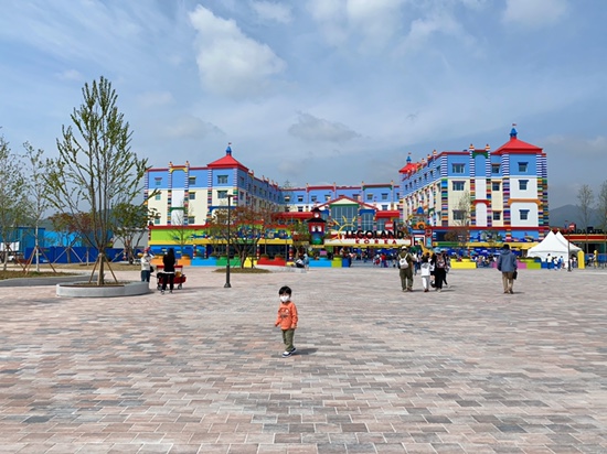 4살 아기랑 개장 전 🎡레고랜드코리아 🎢🎠 주말방문~!  닭갈비까지 하루 꽉 채워서 놀다오기🚗🚙 관련 이미지 6