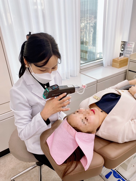 홍대역피부과 무통리쥬란힐러 리쥬메이트 관련 이미지 1