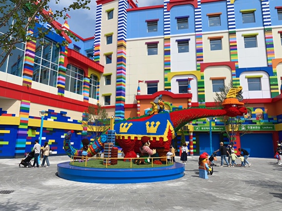 4살 아기랑 개장 전 🎡레고랜드코리아 🎢🎠 주말방문~!  닭갈비까지 하루 꽉 채워서 놀다오기🚗🚙 관련 이미지 15