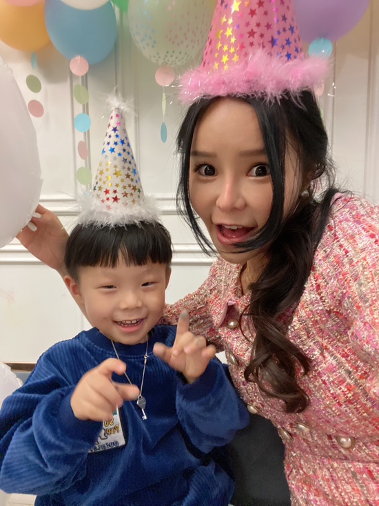 오원장의 육아일기 : 울 겸둥이 준수의 세번째 생일🥰😘 관련 이미지 23