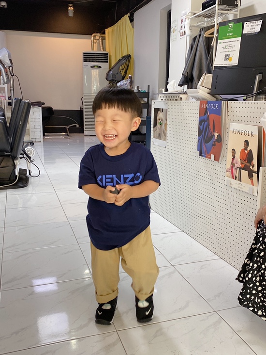 오원장의 육아일기: 22개월 아기 머리자르기😅😅 관련 이미지 25