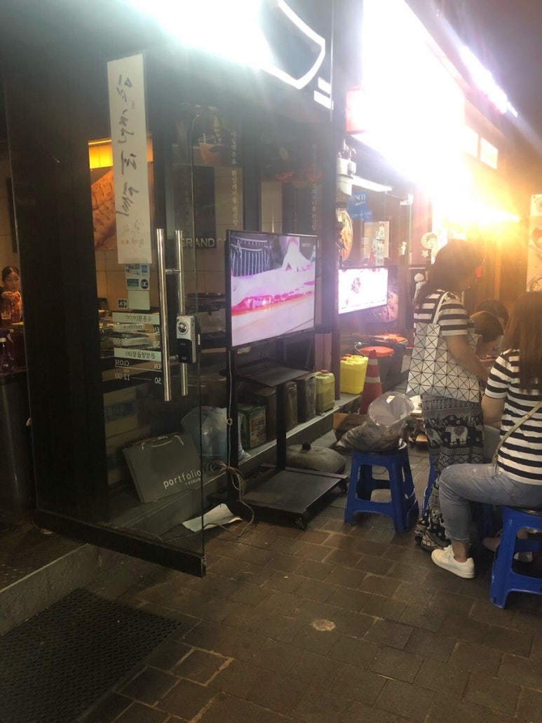 명동맛집 【욱통령】수요미식회 삼겹살맛집 _ 육통령 오겹살 숙성김치찌개 엄지척 관련 이미지 10