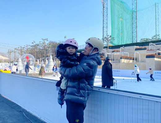 오원장의 육아일기: 반얀트리 아이스링크장 37개월아기 준수랑 첫 스케이트타기 ☃️⛸️ 관련 이미지 29