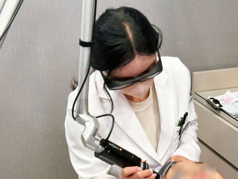 홍대 리프팅피부과, 가장 사랑받는 시술 TOP3는? 관련 이미지 11