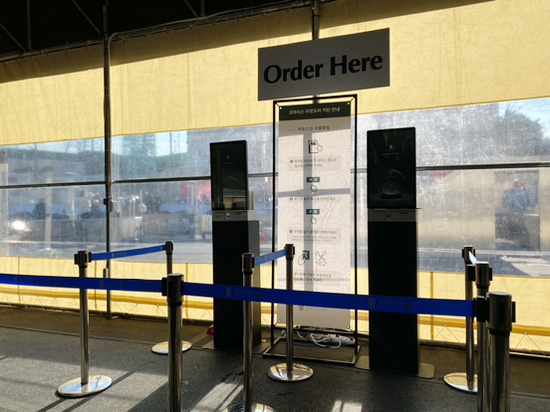 오원장의 육아일기: 반얀트리 아이스링크장 37개월아기 준수랑 첫 스케이트타기 ☃️⛸️ 관련 이미지 40