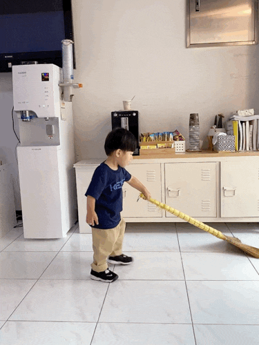 오원장의 육아일기: 22개월 아기 머리자르기😅😅 관련 이미지 11