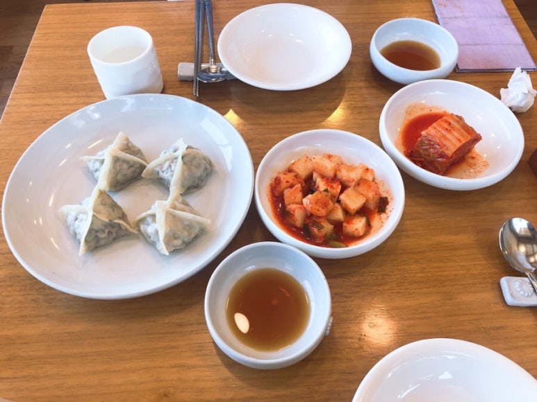 부암동 맛집 【자하손만두】 - 부암동 카페  【산모퉁이】 부암동데이트 추천 관련 이미지 7