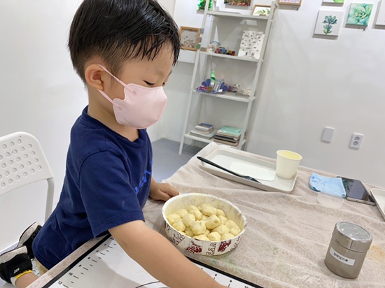 오원장의 육아일기 : 준수랑 창의 홈베이킹&드로잉 수업 관련 이미지 25