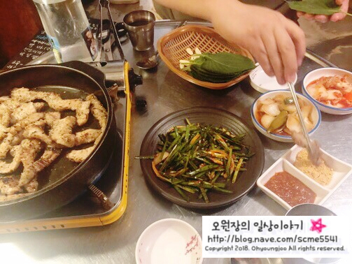 신촌맛집 【공복】_항정살 목살 맛집 고기구워주는 집/ 폴바셋 멜론 아이스크림 타르트 꿀맛 관련 이미지 14