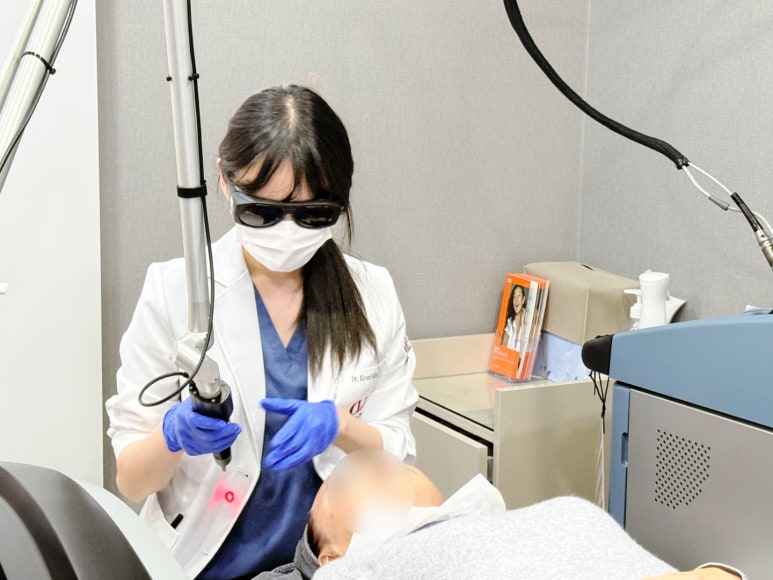 홍대 점빼기, 관련 이미지 6