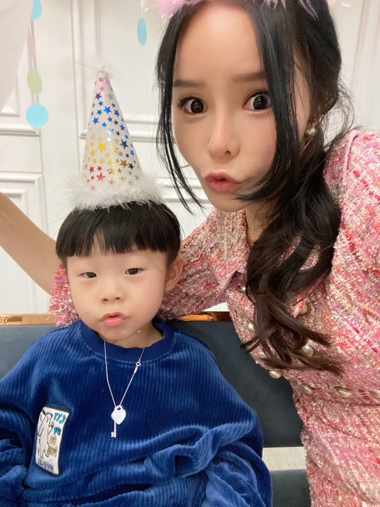 오원장의 육아일기 : 울 겸둥이 준수의 세번째 생일🥰😘 관련 이미지 26