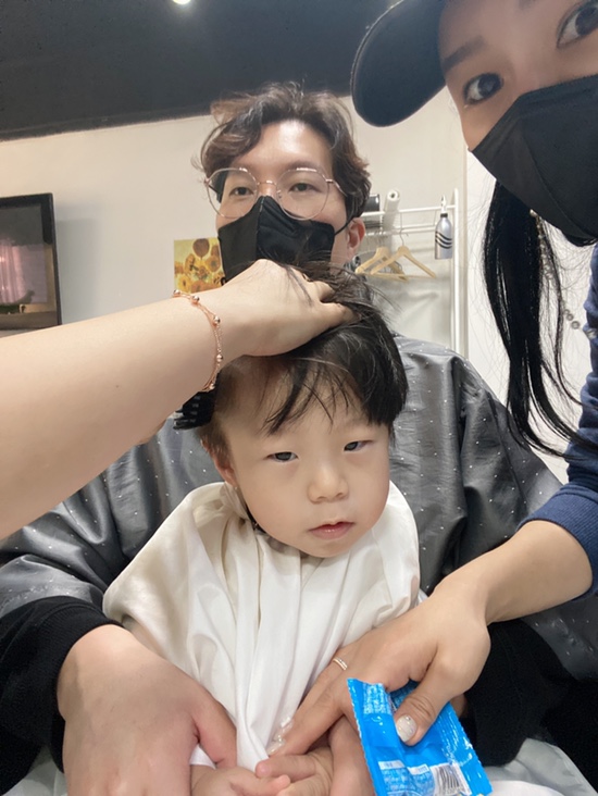 오원장의 육아일기 : 27개월아기 준수 ⭐️울지않고 이발성공🥰😘⭐️ 관련 이미지 7