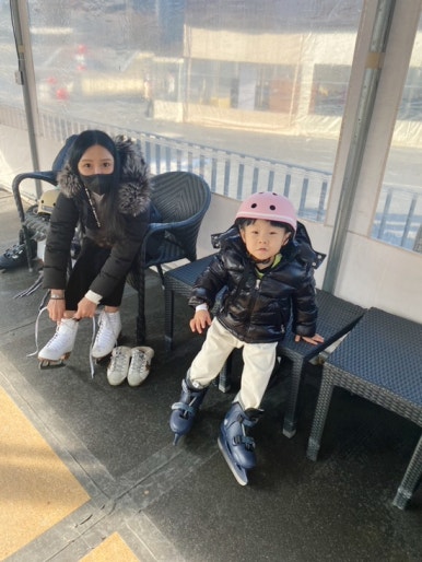 오원장의 육아일기: 반얀트리 아이스링크장 37개월아기 준수랑 첫 스케이트타기 ☃️⛸️ 관련 이미지 19