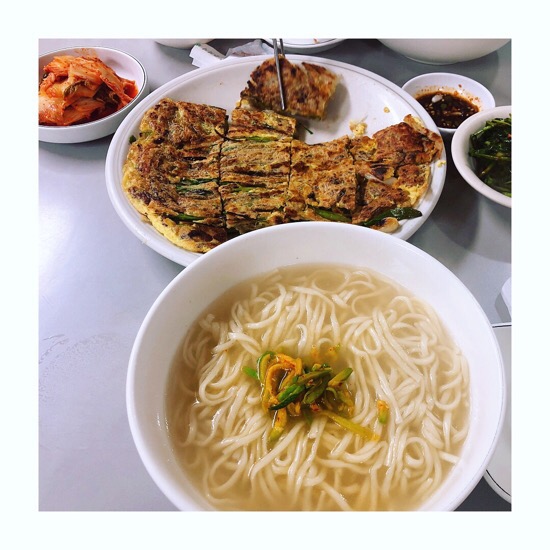 수요미식회 맛집 【한성칼국수】_사골칼국수 굿 관련 이미지 16