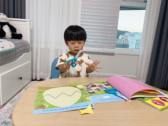 오원장의 육아일기: 22개월 아기 첫 가위놀이 관련 이미지 10