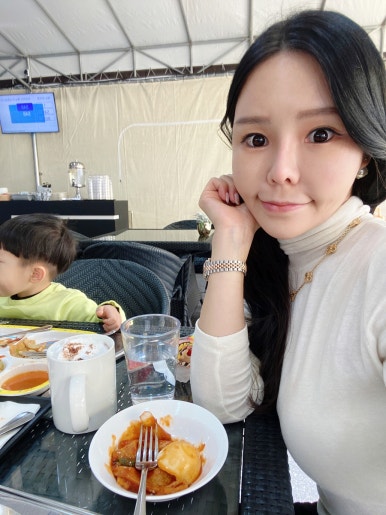 오원장의 육아일기: 반얀트리 아이스링크장 37개월아기 준수랑 첫 스케이트타기 ☃️⛸️ 관련 이미지 52