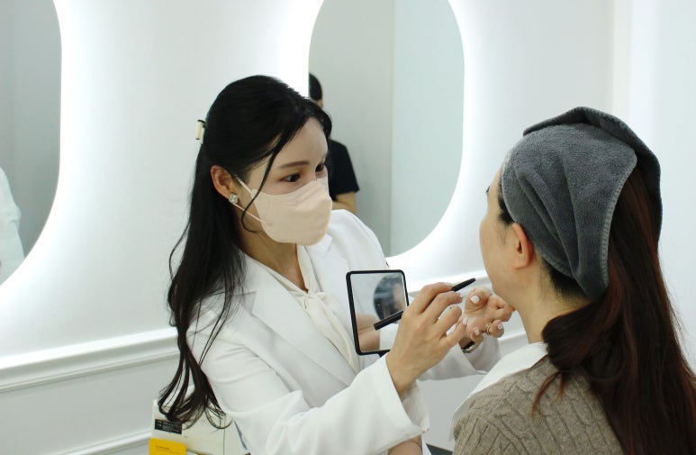 신촌역 피부과, 시술은 했는데 왜 티가 안 날까요? 관련 이미지 2