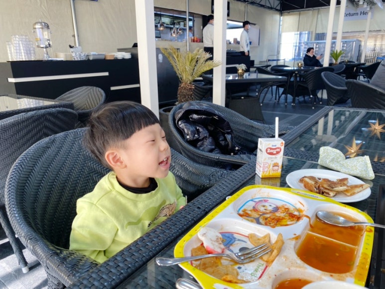 오원장의 육아일기: 반얀트리 아이스링크장 37개월아기 준수랑 첫 스케이트타기 ☃️⛸️ 관련 이미지 61