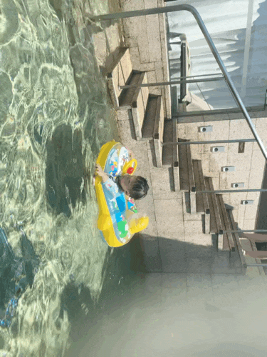 오원장의 육아일기: 스위마바 목튜브부터~ 스윔비 유아 튜브 , 구명조끼, 뽀로로 보행기 튜브까지 시기별 사용추천! &hearts;준수는 물놀이를 좋아해&hearts; 관련 이미지 64