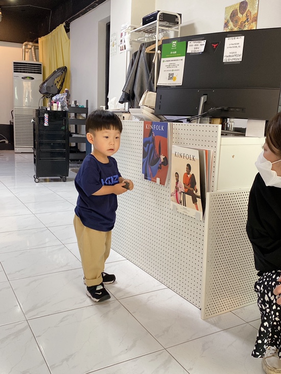 오원장의 육아일기: 22개월 아기 머리자르기😅😅 관련 이미지 18