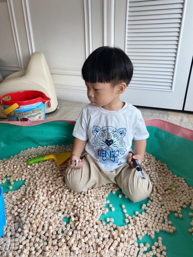 오원장의 육아일기: 집콕템 편백나무 큐브칩 편백칩 놀이 관련 이미지 42