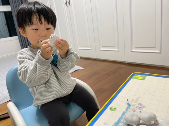 오원장의 육아일기 : 23개월아기 준수 ⭐️방문미술 그림샘 수업후기🥰😘⭐️ 관련 이미지 24