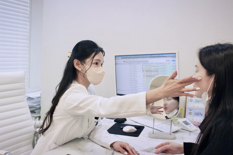 홍대 여드름 피부과? 단계마다 달라지는 치료 관련 이미지 6