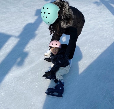 오원장의 육아일기: 반얀트리 아이스링크장 37개월아기 준수랑 첫 스케이트타기 ☃️⛸️ 관련 이미지 26