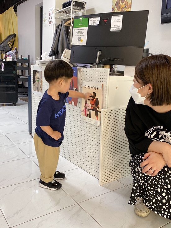 오원장의 육아일기: 22개월 아기 머리자르기😅😅 관련 이미지 22