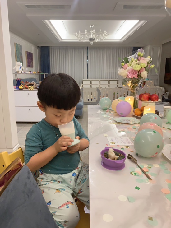 오원장의 육아일기 : 울 겸둥이 준수의 세번째 생일🥰😘 관련 이미지 33