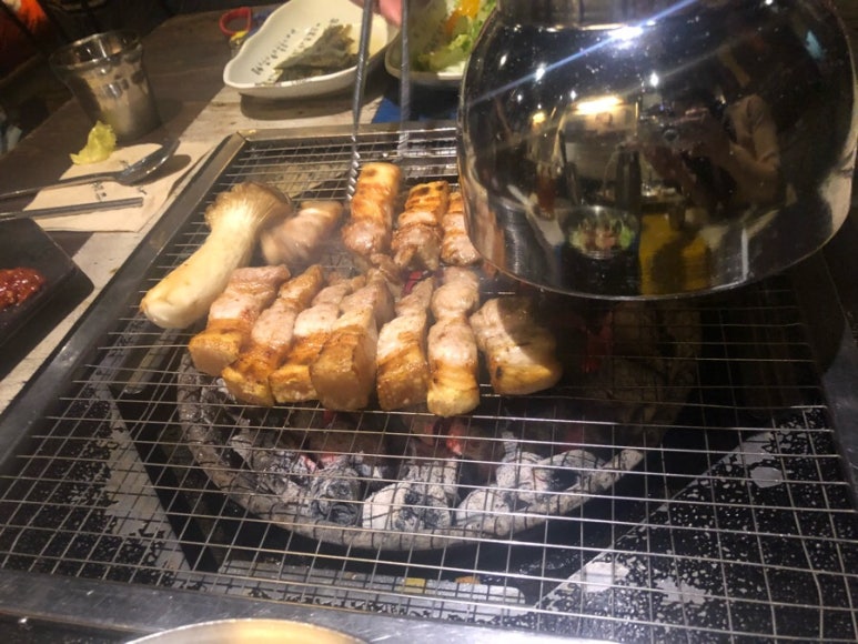 명동맛집 【욱통령】수요미식회 삼겹살맛집 _ 육통령 오겹살 숙성김치찌개 엄지척 관련 이미지 33