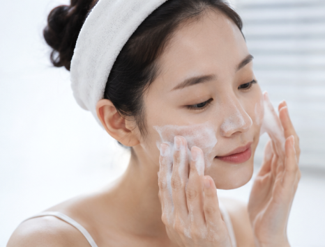 여드름 피부관리 아직도 이렇게? 잘못된 상식 5가지 관련 이미지 4