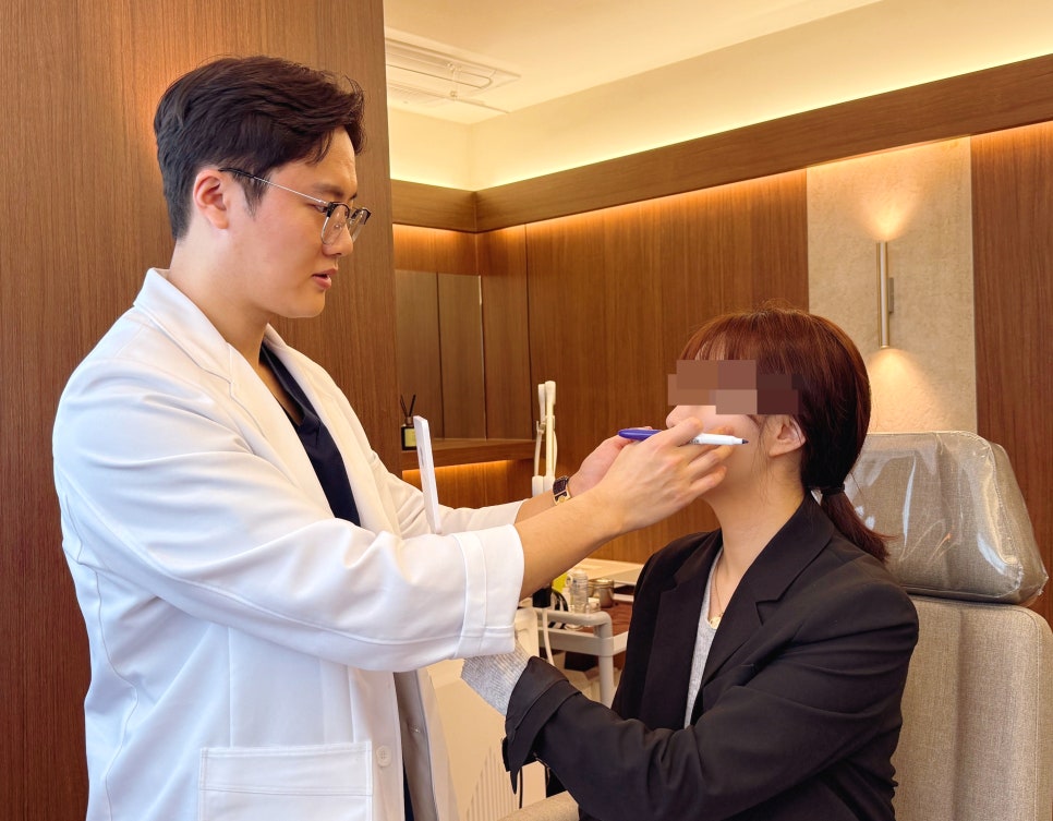 무턱필러 선택 자연스럽게 지속되는 볼륨과 탄력 쥬비덤 관련 이미지 6