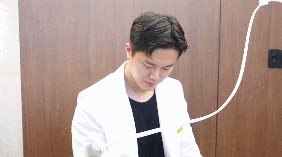 써마지 시술과 울쎄라 효과를 한 번에! 통증까지 잡은 세르프 리프팅 관련 이미지 6